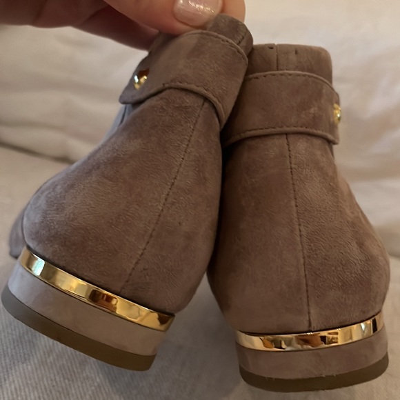 Seychelles Leather Flat Booties Zip up Size 8 - Picture 8 of 10